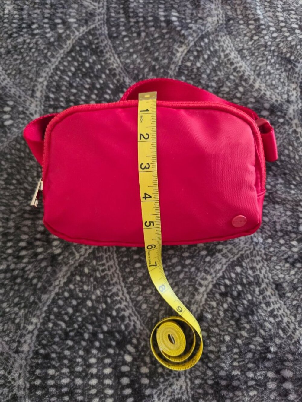 Vibrant Red Studio NYC belt bag is perfect for hands-free convenience. - Picture 8 of 8